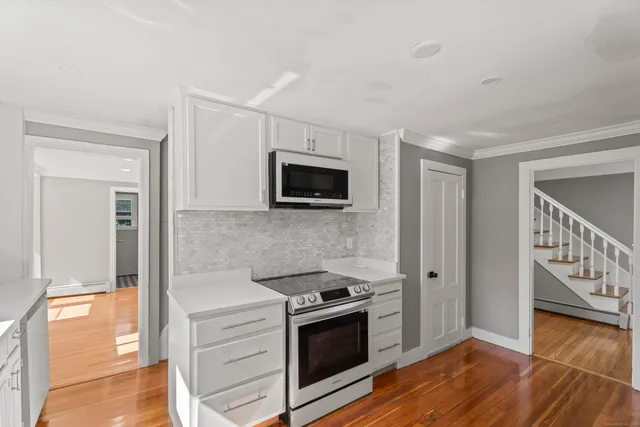 $519,900 | 52 B Millstone Road West, Waterford, CT 06385