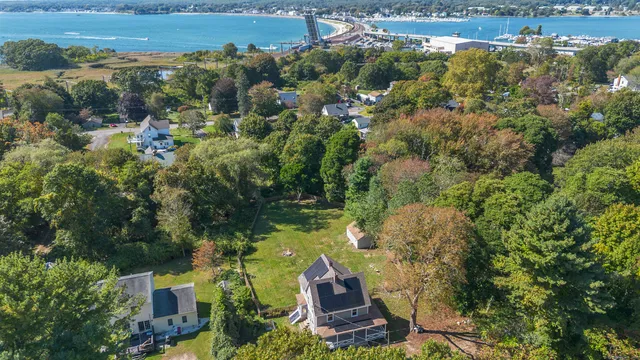 $519,900 | 52 B Millstone Road West, Waterford, CT 06385