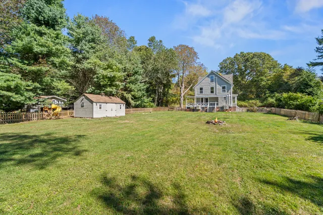 $519,900 | 52 B Millstone Road West, Waterford, CT 06385