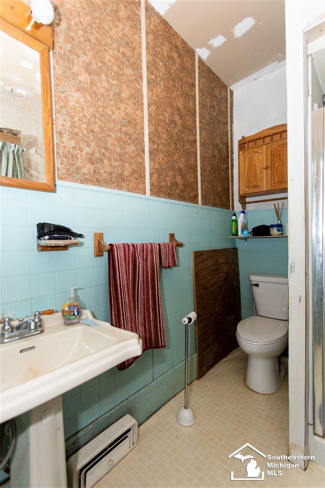 3901 West Sterns Road Lambertville, MI 48144 - Photo 39 of 42 50001998-38.JPG