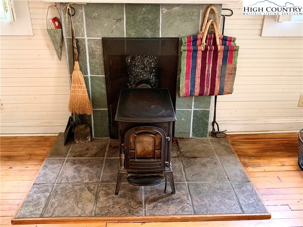609 Mast Gap Road Sugar Grove, NC 28679 - Photo 18 of 26 Gallery Image 18