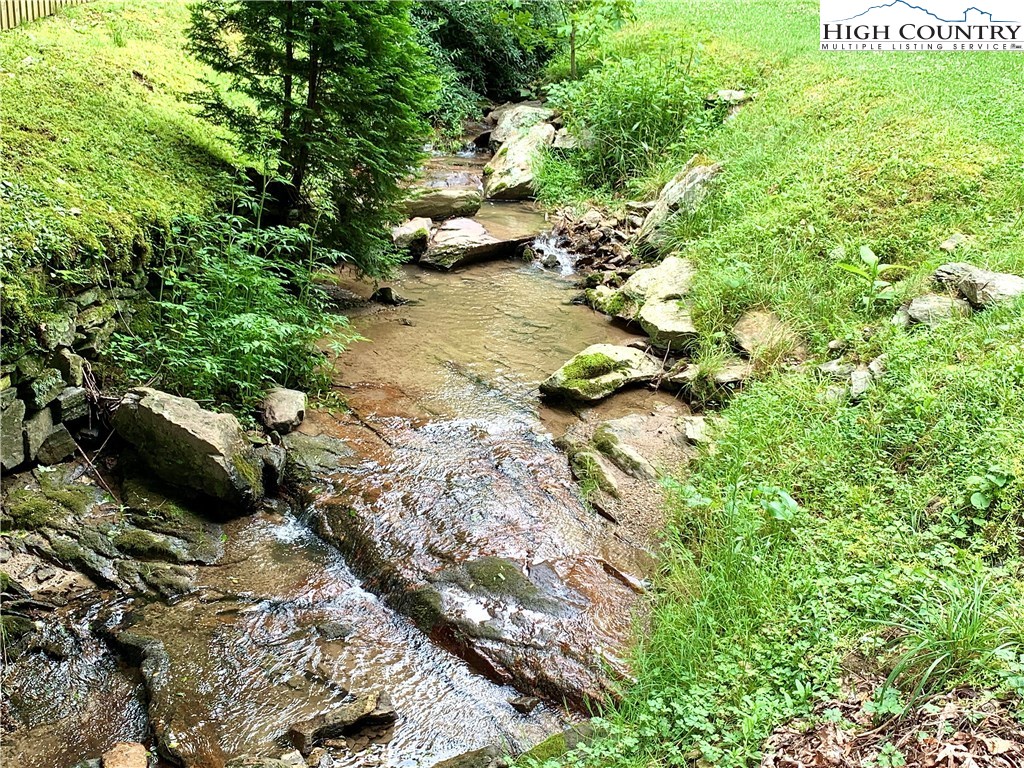 609 Mast Gap Road Sugar Grove, NC 28679 - Photo 24 of 26 Gallery Image 24