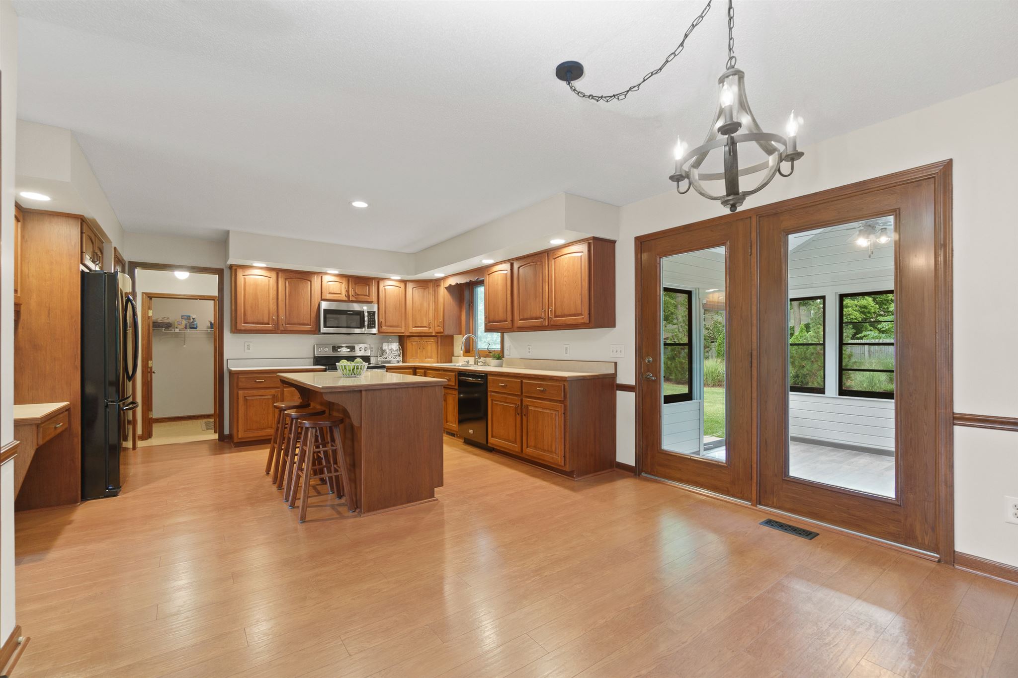6015 Spring Pond Road Fort Wayne, IN 46845 - Photo 12 of 36
