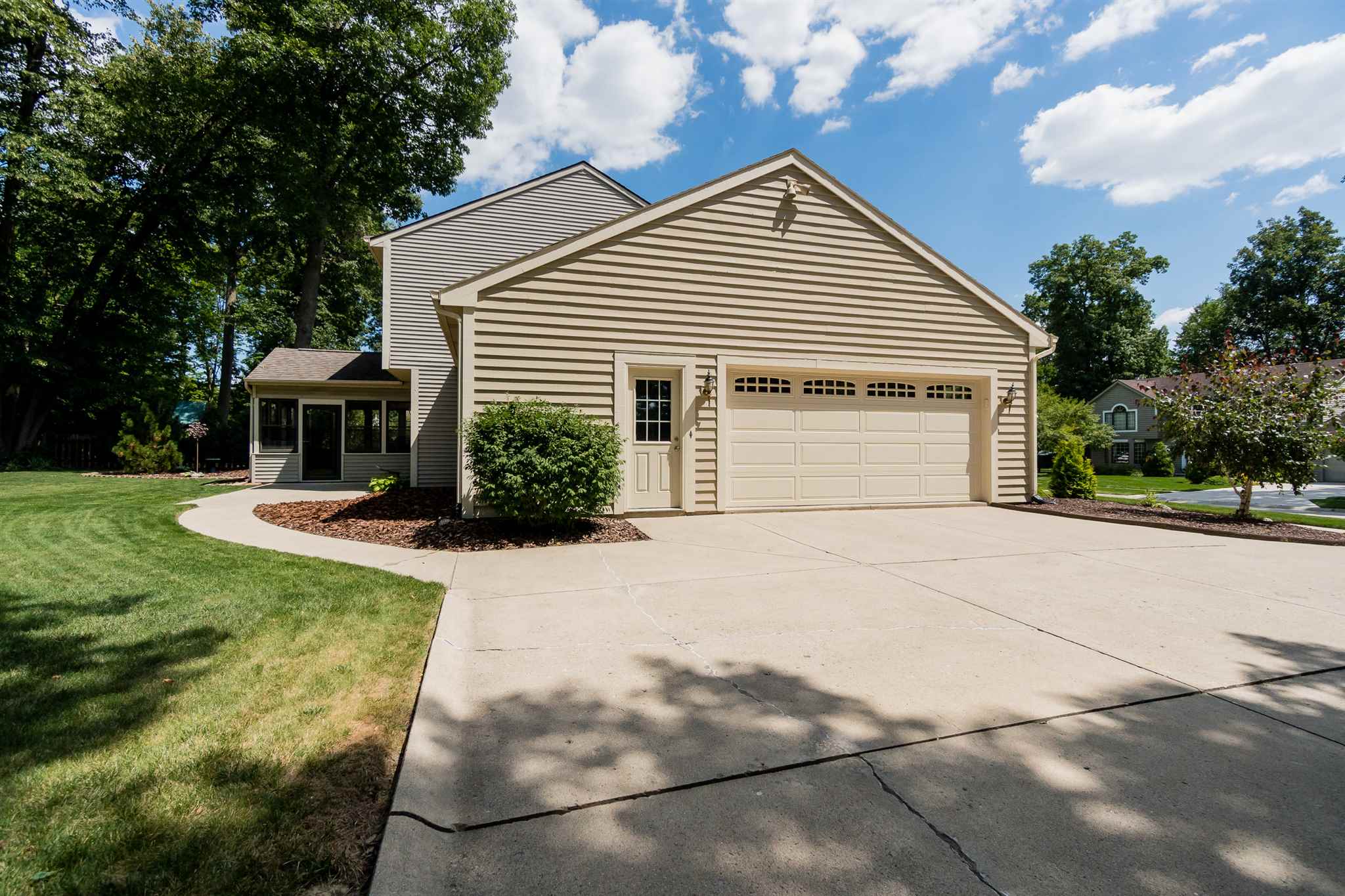 6015 Spring Pond Road Fort Wayne, IN 46845 - Photo 33 of 36