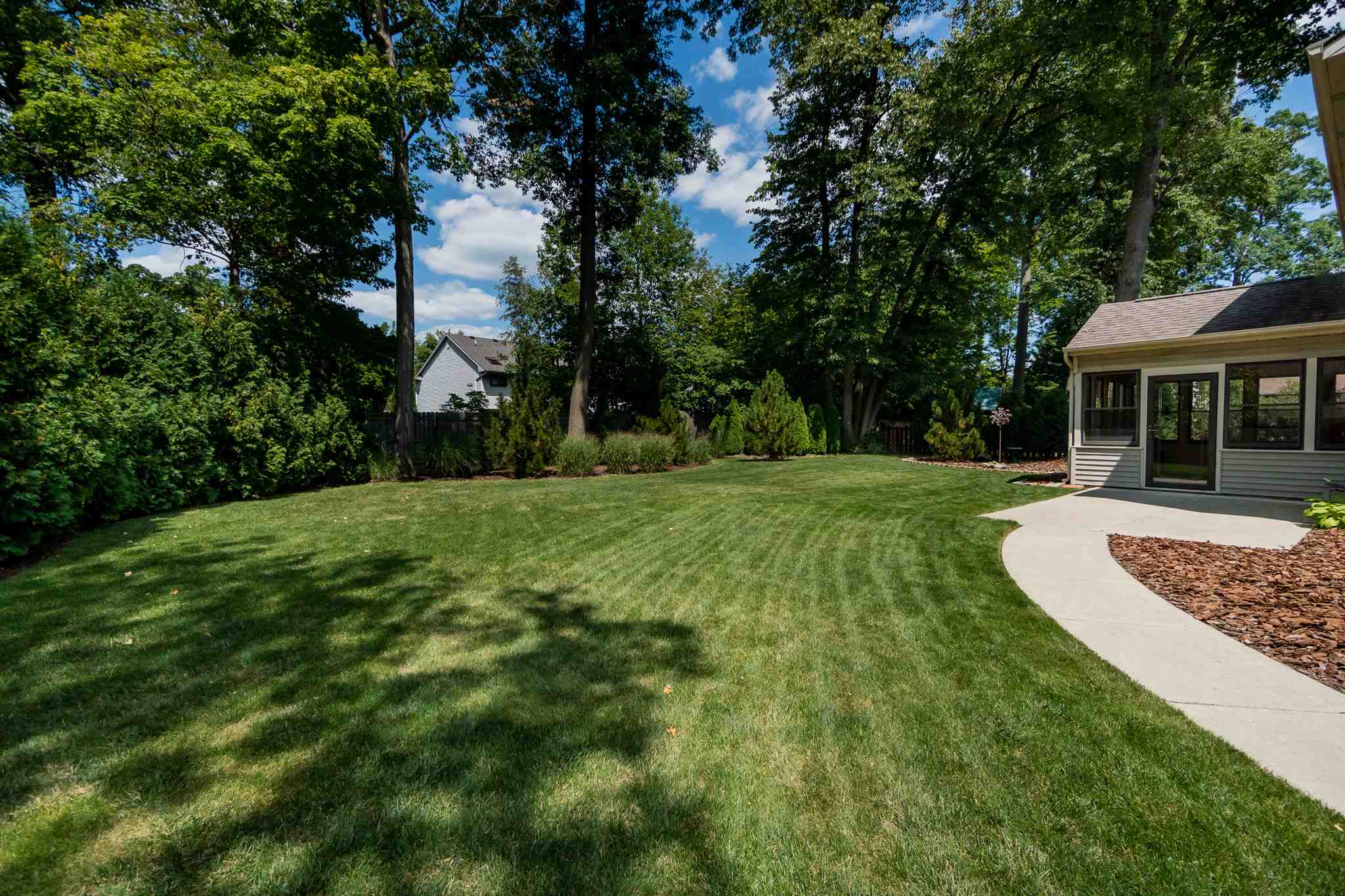 6015 Spring Pond Road Fort Wayne, IN 46845 - Photo 34 of 36