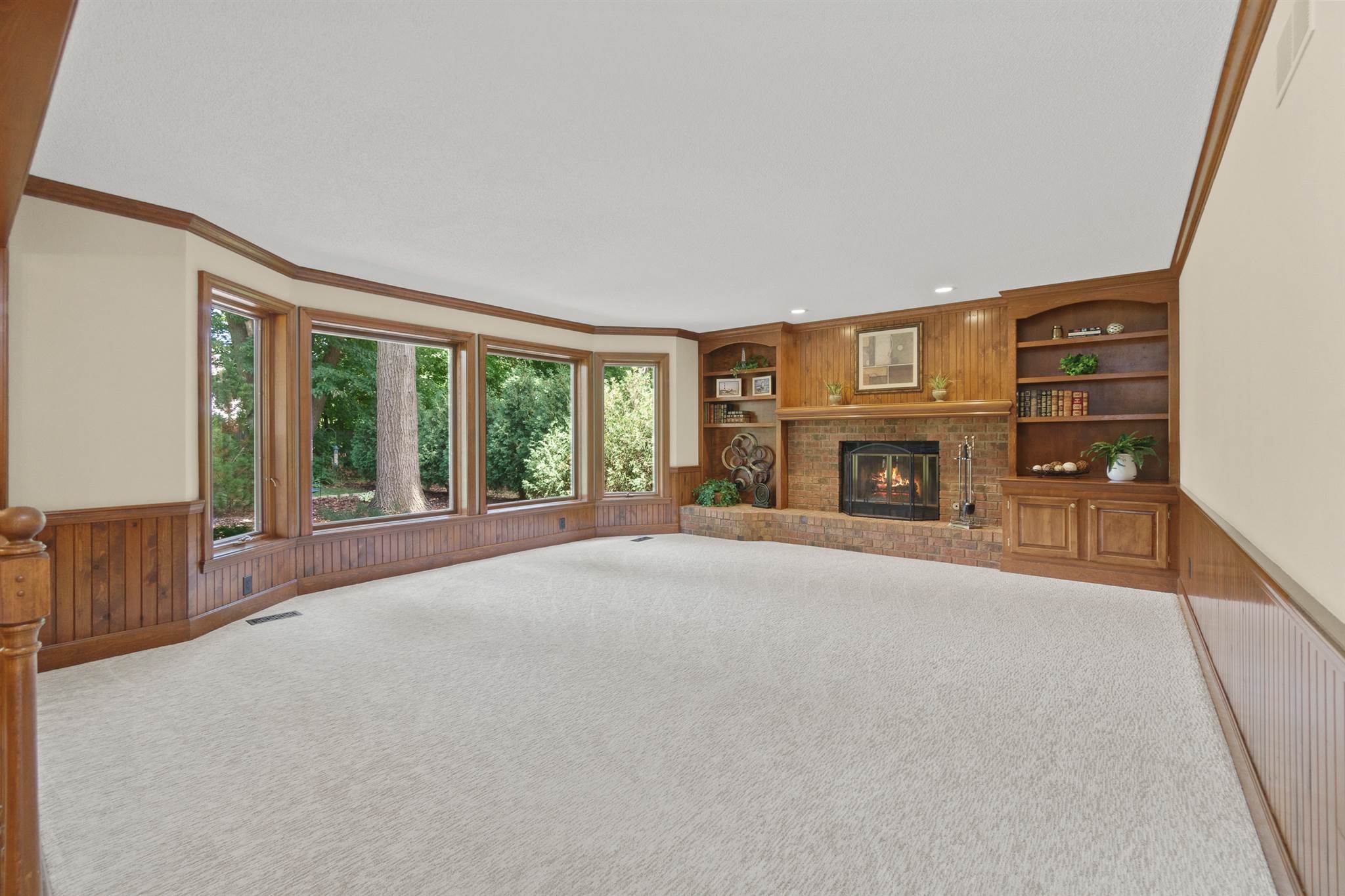 6015 Spring Pond Road Fort Wayne, IN 46845 - Photo 10 of 36