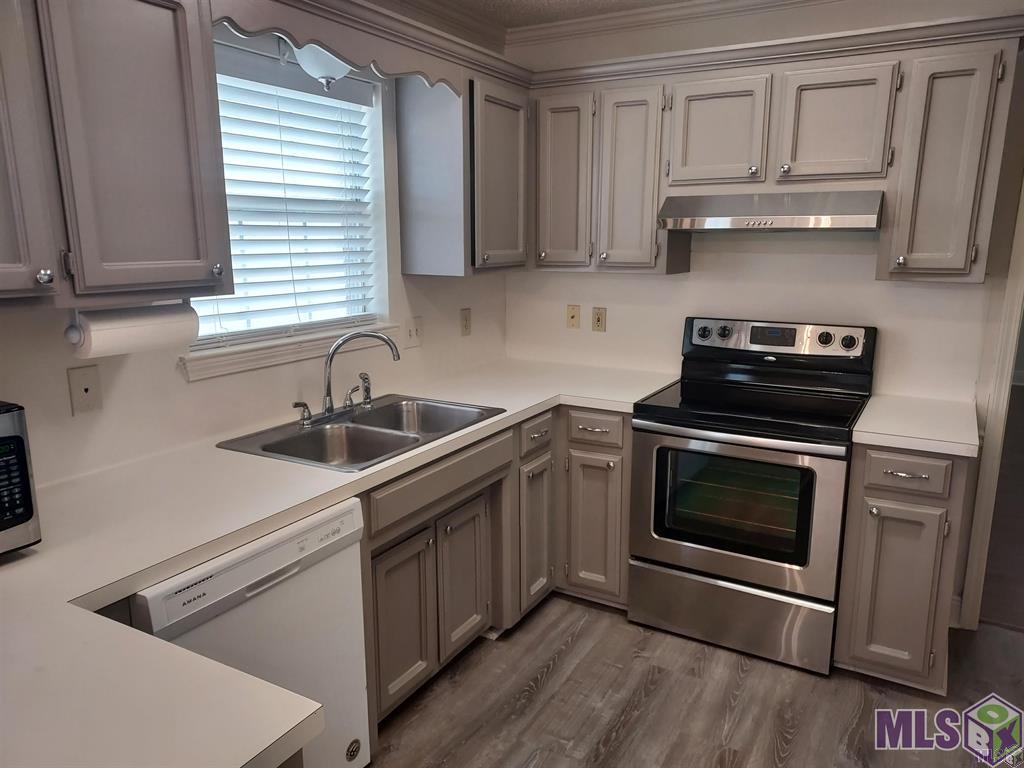 8538 Kaylynn Avenue Baton Rouge, LA 70810 - Photo 2 of 2