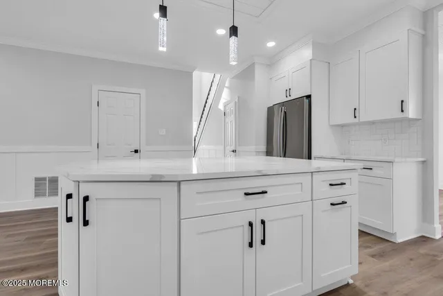 $689,900 | 9 Glen Court, Barnegat, NJ 08005