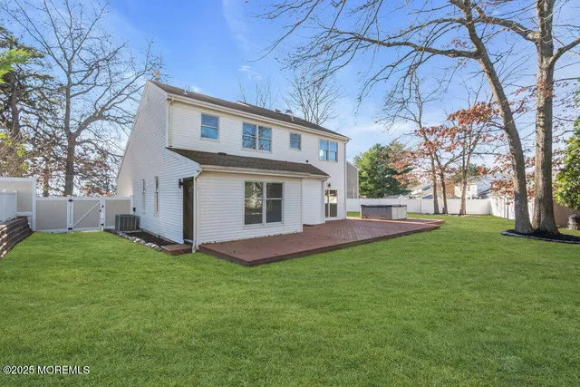 $689,900 | 9 Glen Court, Barnegat, NJ 08005