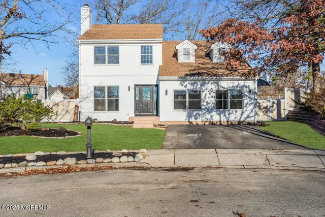$689,900 | 9 Glen Court, Barnegat, NJ 08005