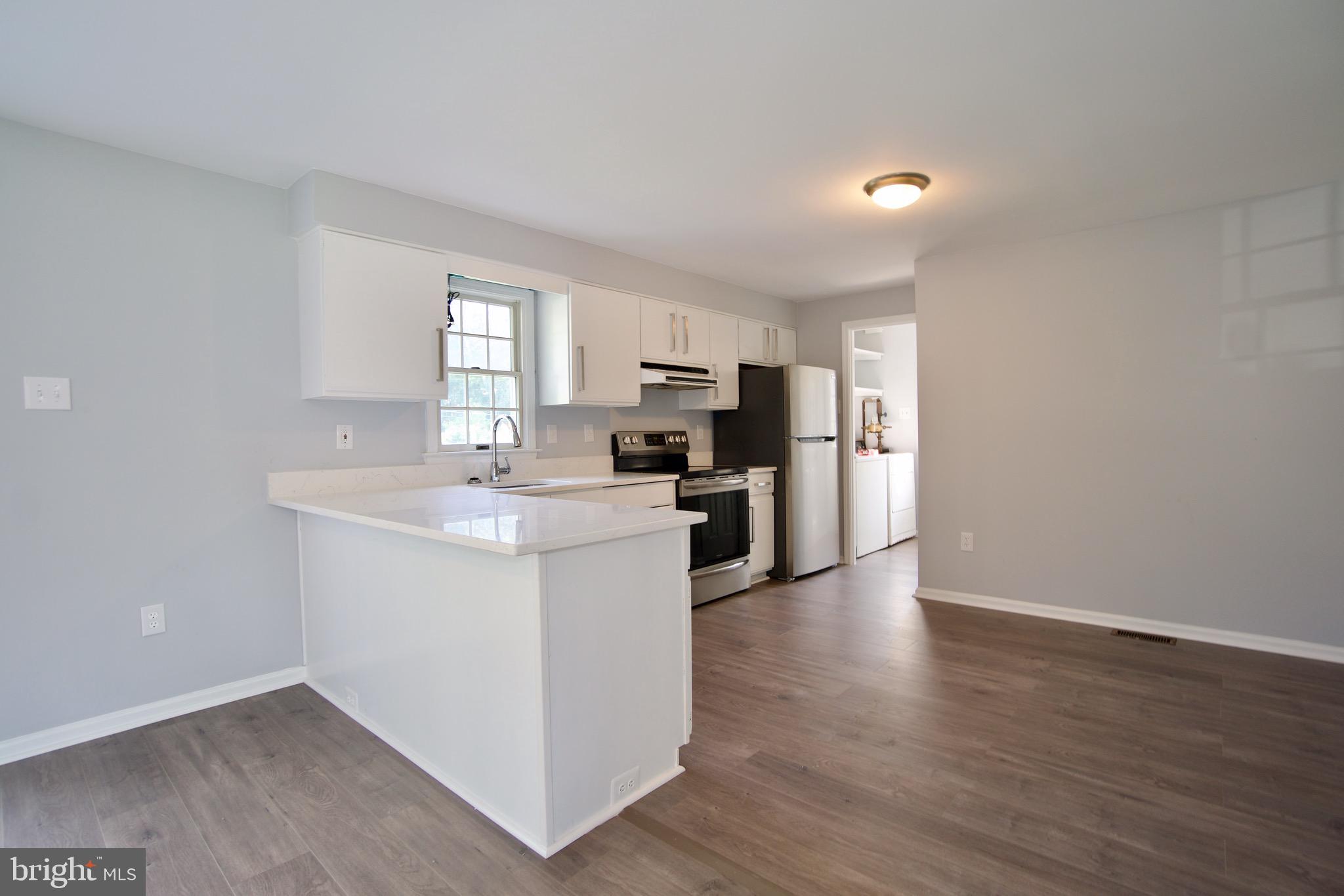 1821 Maple Lane Accokeek, MD 20607 - Photo 4 of 32 Gallery Image 4