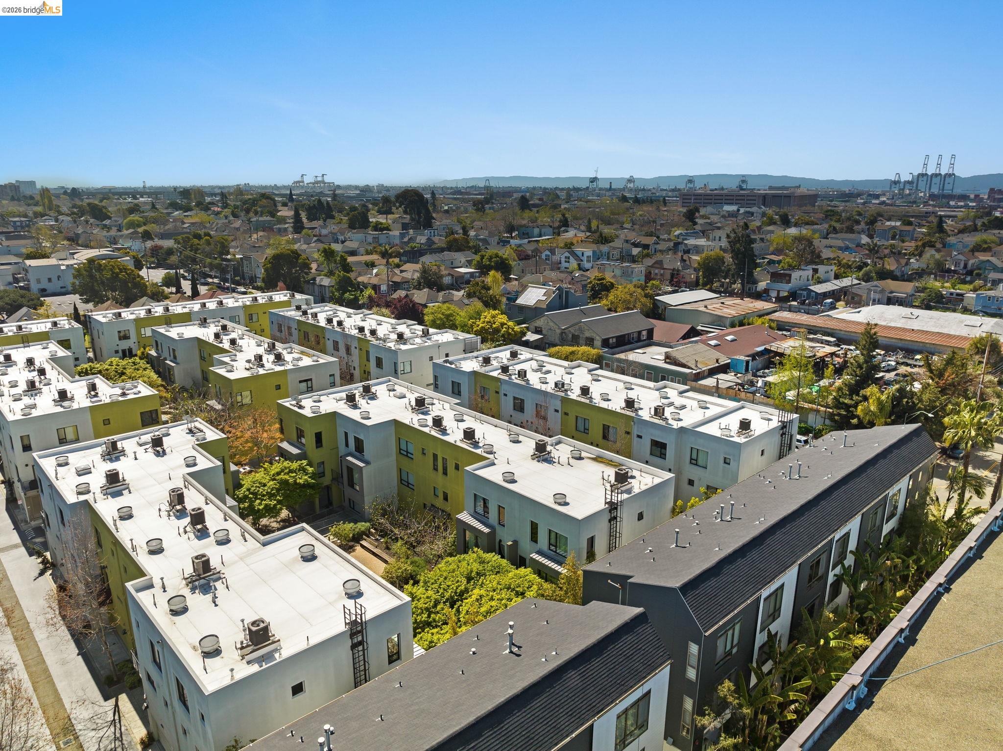 1780 12th Street Oakland, CA 94607 - Photo 27 of 31 a view of a city