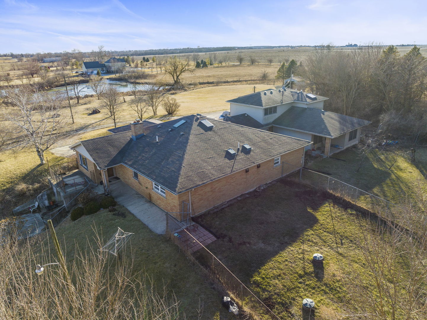 27257 South Scheer Road Manhattan, IL 60442 - Photo 11 of 41 an aerial view of residential houses with outdoor space