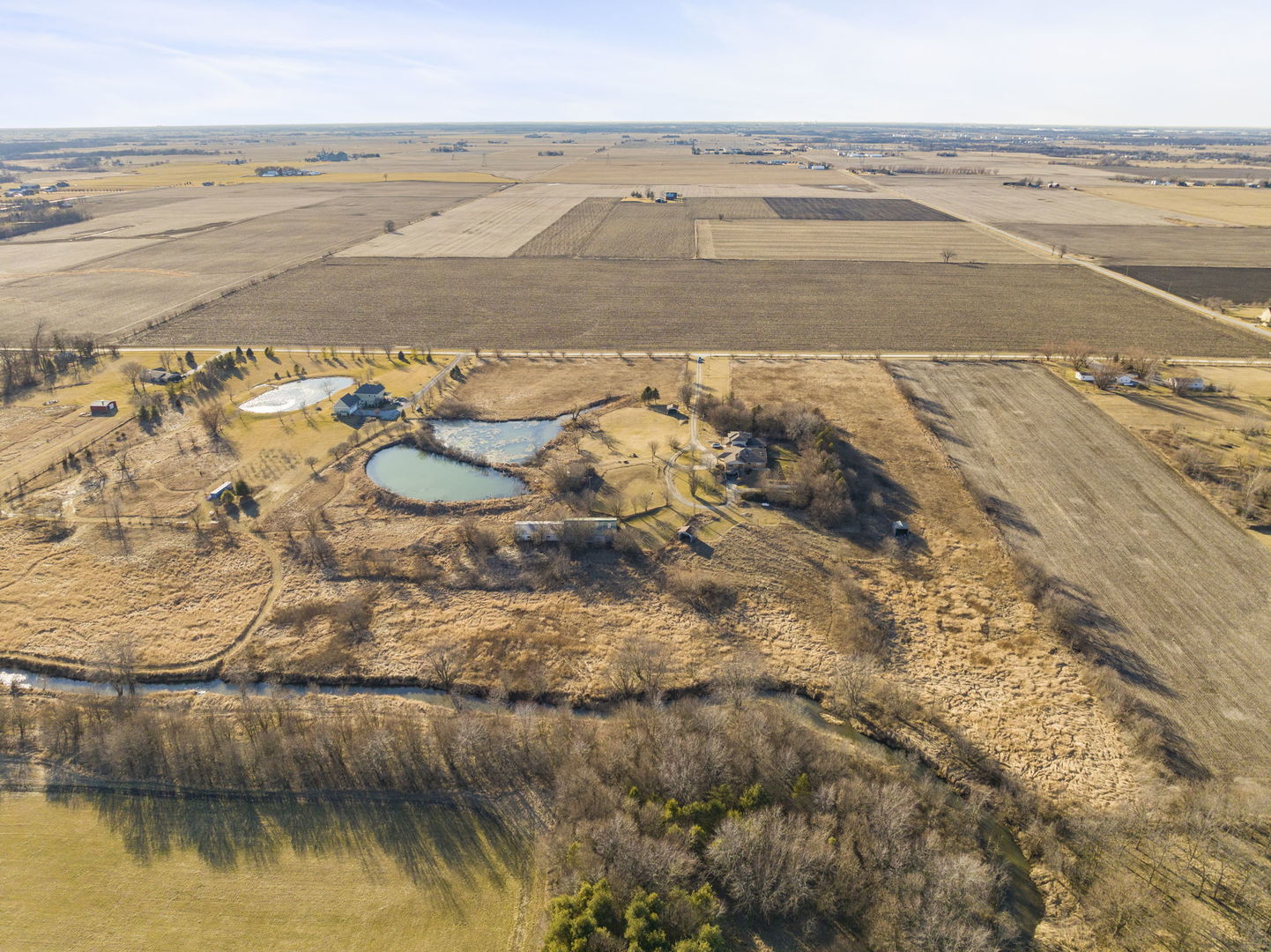 27257 South Scheer Road Manhattan, IL 60442 - Photo 3 of 41 a view of an ocean and beach