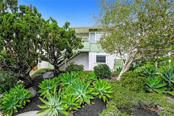 $2,700 | 296 La Brea Street, Laguna Beach, CA 92651