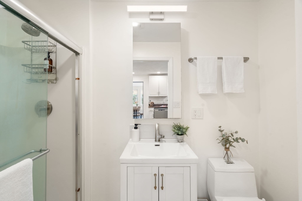 16 Pitman Street, Unit 16 Somerville, MA 02143 - Photo 7 of 17