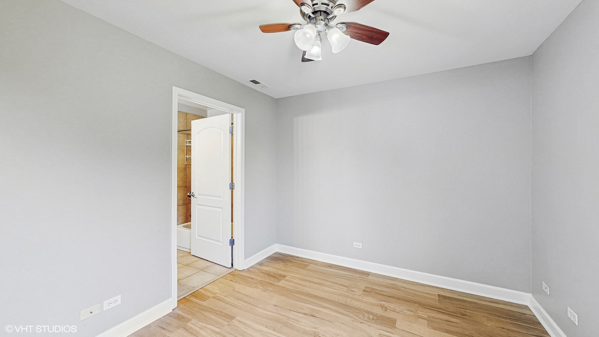 3447 Ridgeland Avenue, Unit 301 Berwyn, IL 60402 - Photo 12 of 19