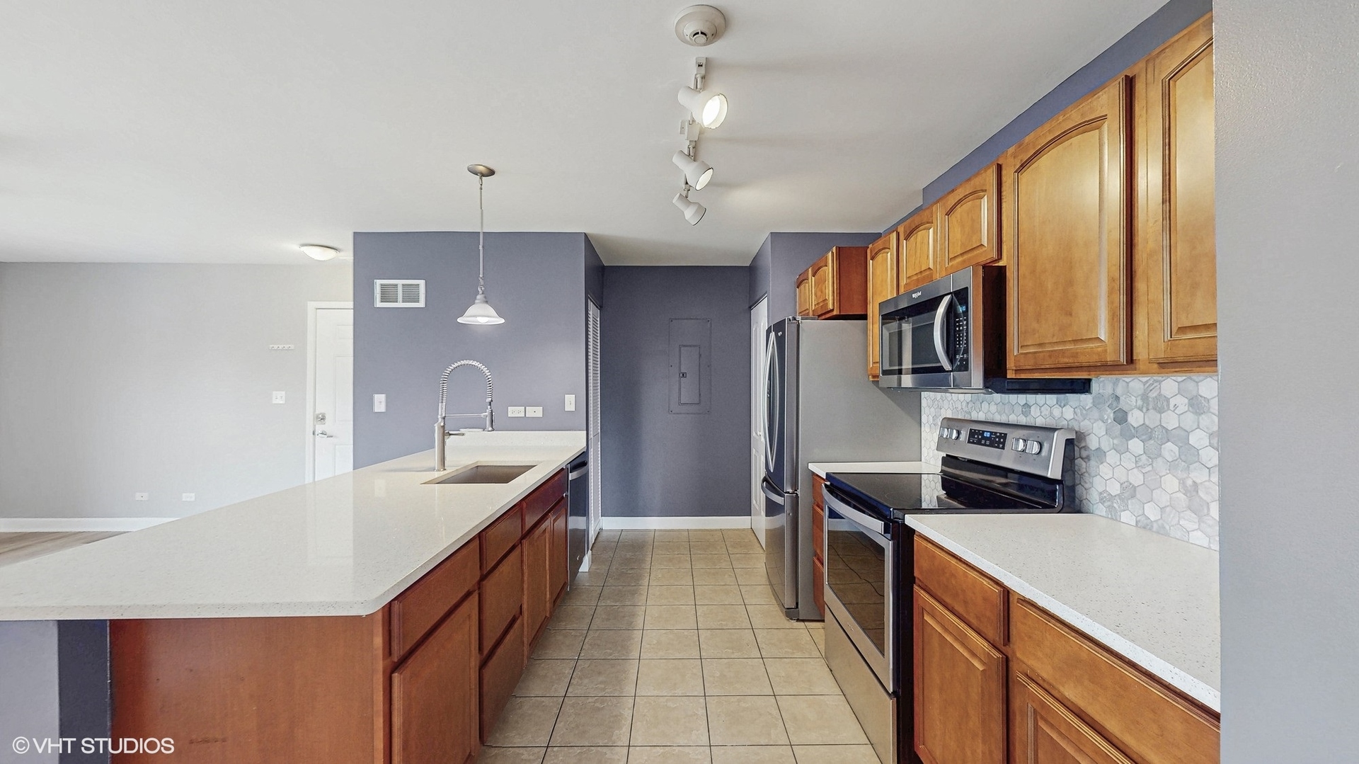 3447 Ridgeland Avenue, Unit 301 Berwyn, IL 60402 - Photo 9 of 19