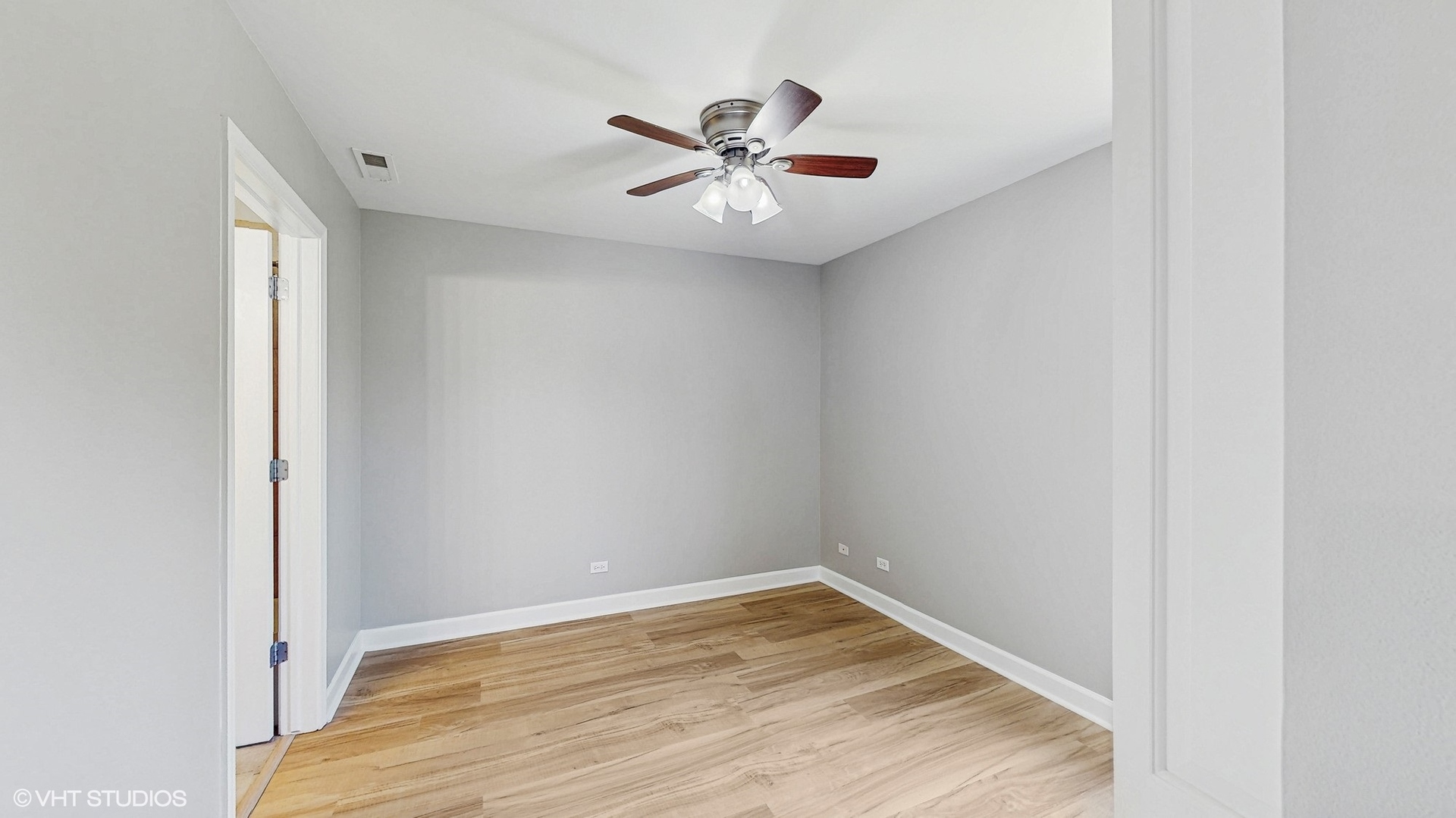 3447 Ridgeland Avenue, Unit 301 Berwyn, IL 60402 - Photo 10 of 19