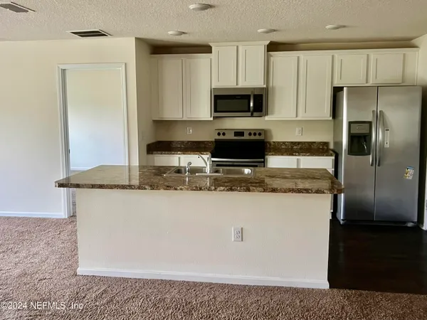 $1,800 | 12024 Sea Grove Place, Jacksonville, FL 32218