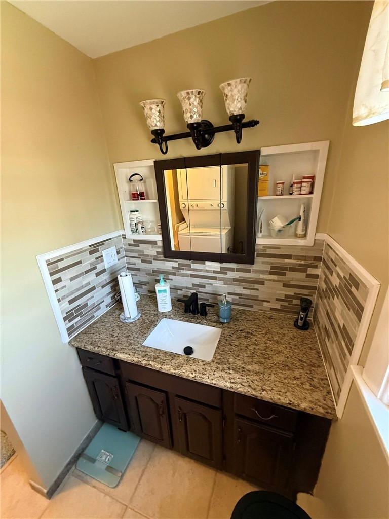 366 Aylsworth Avenue Woonsocket, RI 02895 - Photo 20 of 35