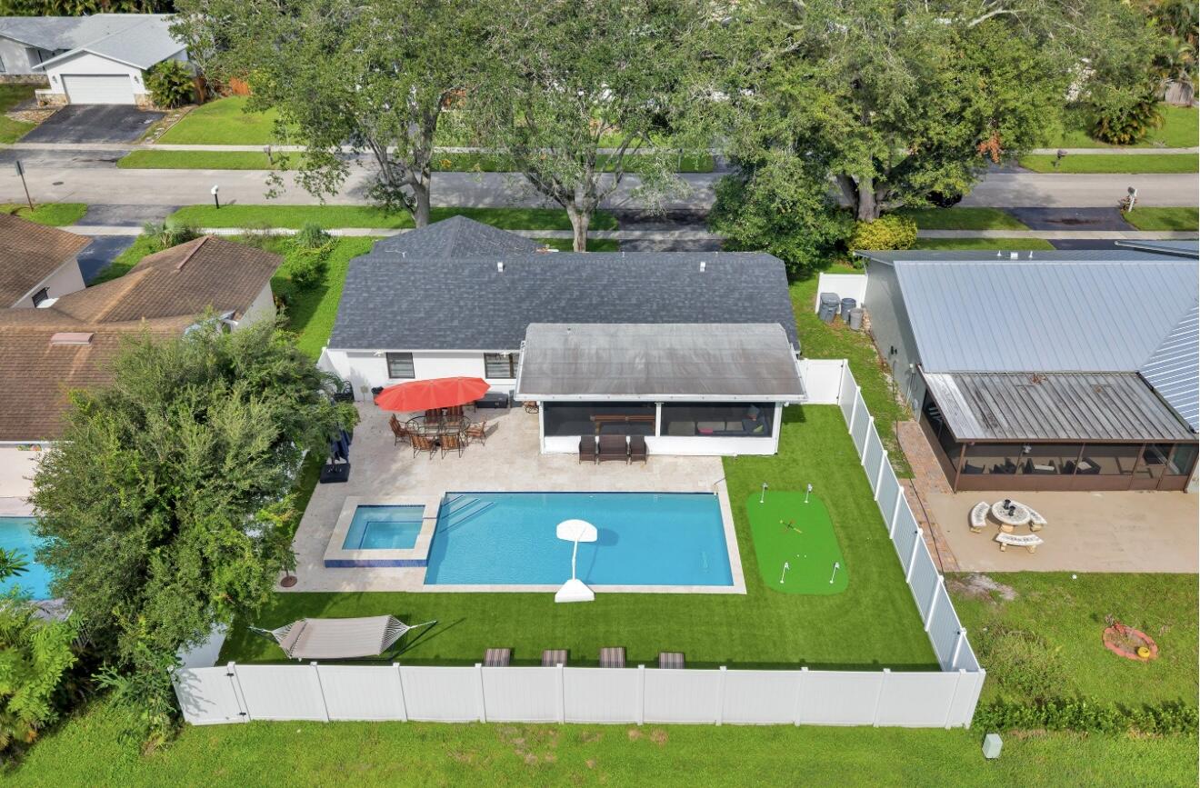 9819 Spanish Isles Drive Boca Raton, FL 33496 - Photo 10 of 33 IMG_6733
