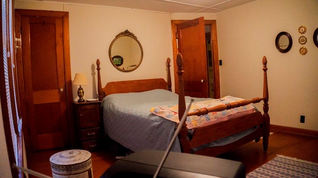 11827 North Ogden Point Road Syracuse, IN 46567 - Photo 25 of 33 Gallery Image 25
