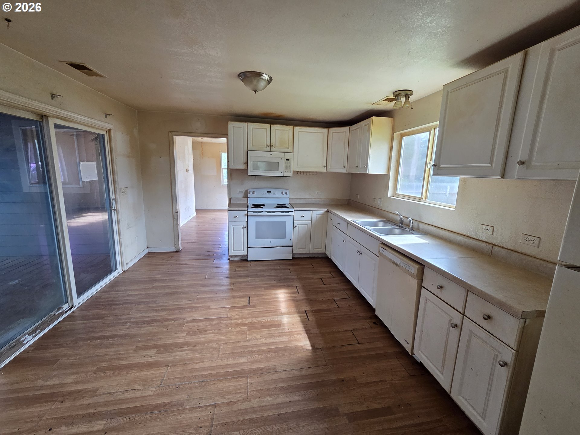 340 6th Avenue Riddle, OR 97469 - Photo 16 of 16