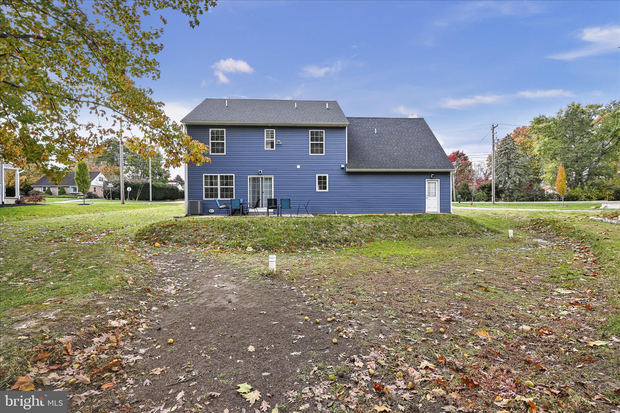 1485 Graystone Road Manheim, PA 17545 - Photo 33 of 43 a front view of a house with a yard