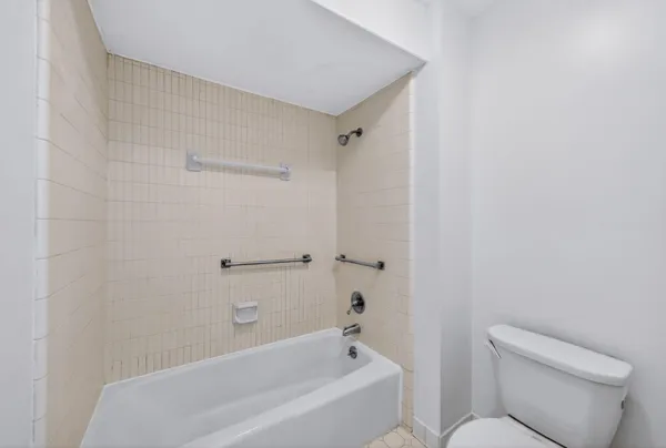 $210,000 | 1104 North Parkway, Unit 37, Jackson, TN 38305