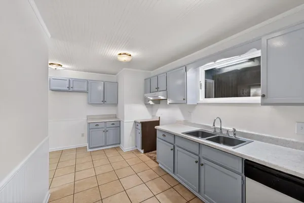 $210,000 | 1104 North Parkway, Unit 37, Jackson, TN 38305