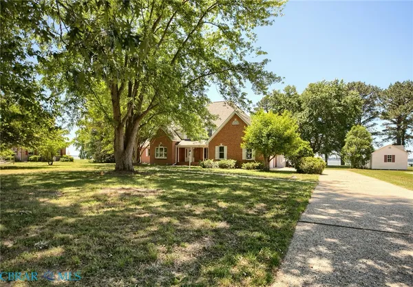 $849,000 | 5508 York Haven Lane, Gloucester, VA 23061