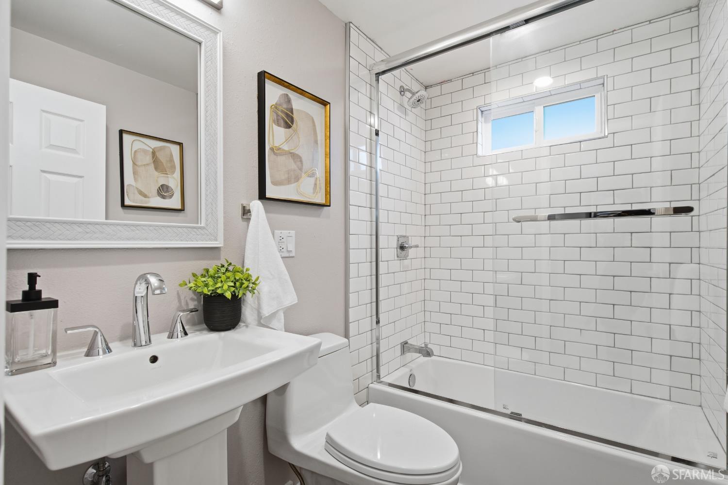 121 Kings Road Brisbane, CA 94005 - Photo 37 of 75