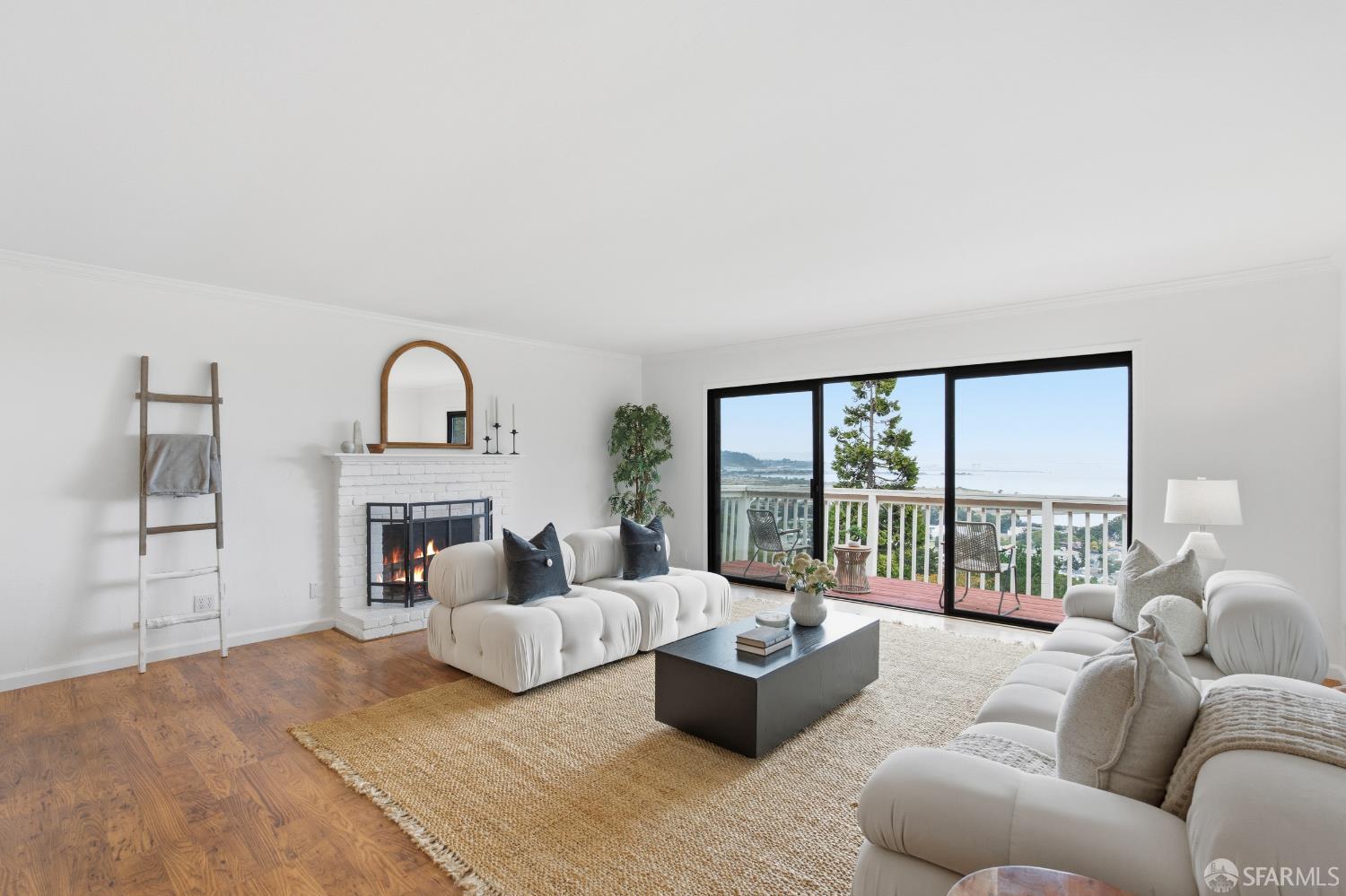 121 Kings Road Brisbane, CA 94005 - Photo 7 of 75