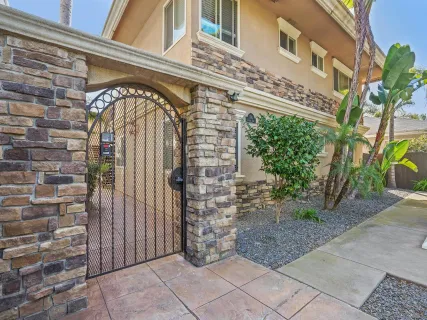 $849,000 | 1361 Felspar Street, Unit 7, San Diego, CA 92109