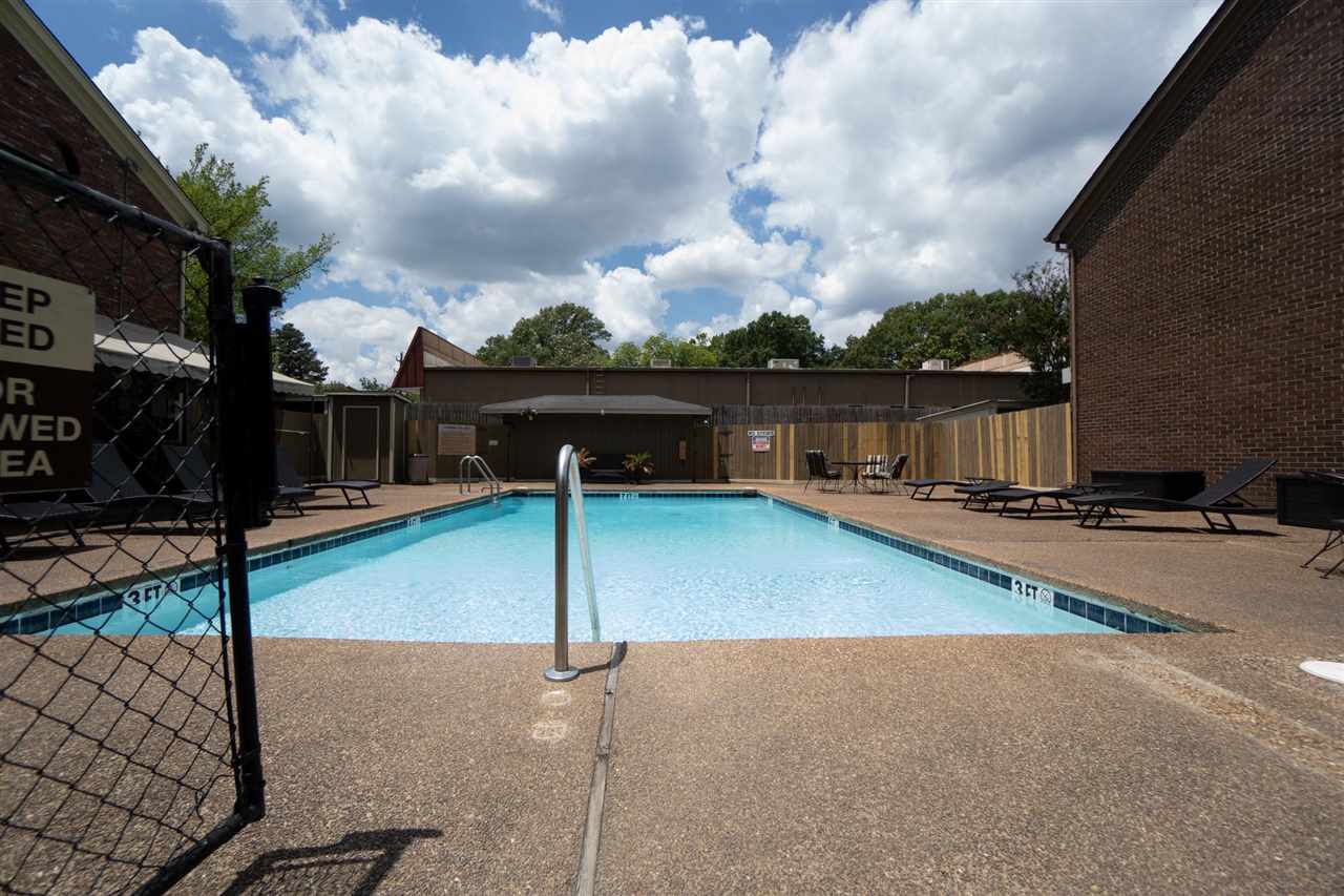 865 South Yates Road, Unit 2 Memphis, TN 38120 - Photo 4 of 18 Gallery Image 4