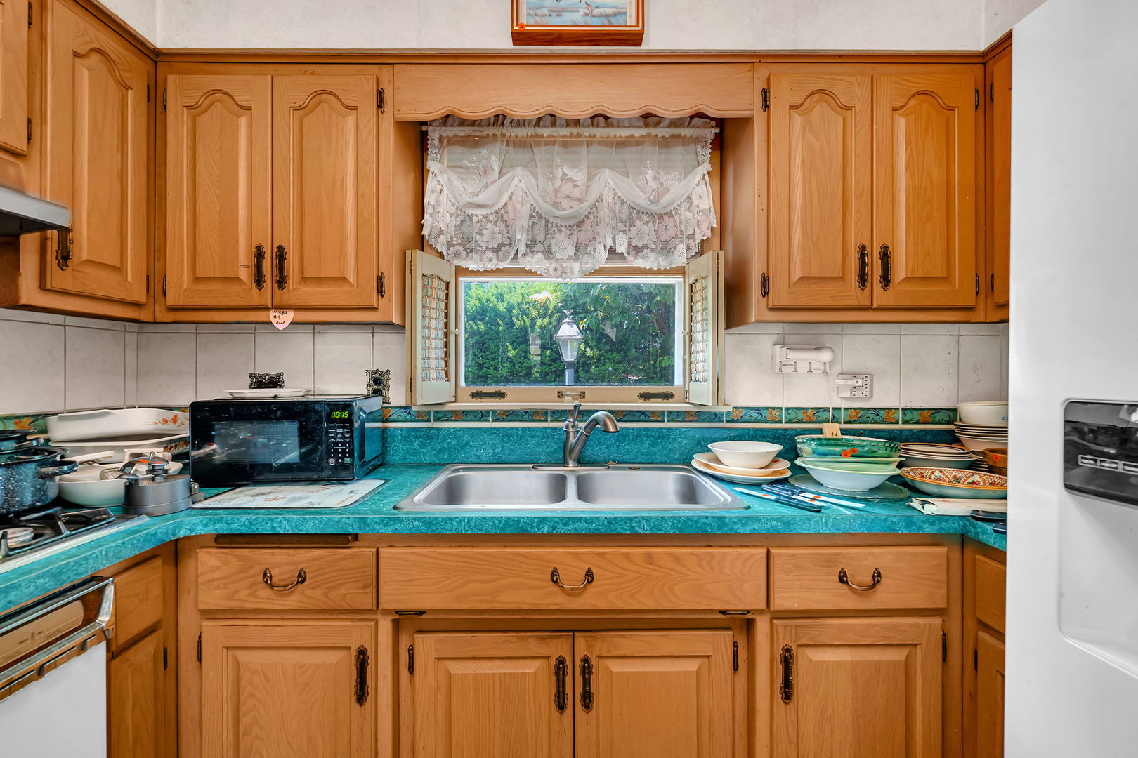 7859 78th Street Bridgeview, IL 60455 - Photo 10 of 25