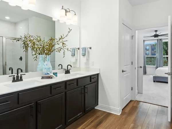 $2,500 | 125 Slenderleaf Drive, Marble Falls, TX 78654