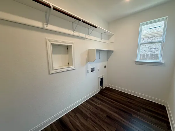 $2,500 | 125 Slenderleaf Drive, Marble Falls, TX 78654