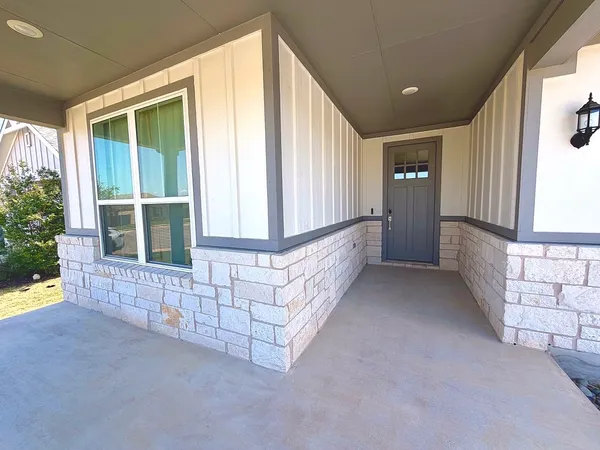 $2,500 | 125 Slenderleaf Drive, Marble Falls, TX 78654