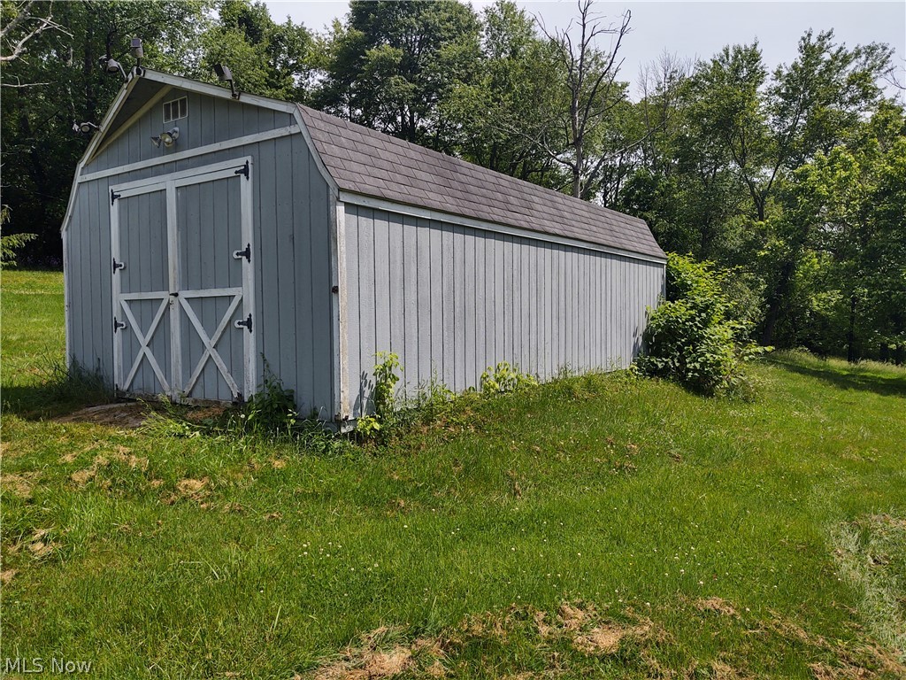7226 Huntsman Road Cambridge, OH 43725 - Photo 19 of 25