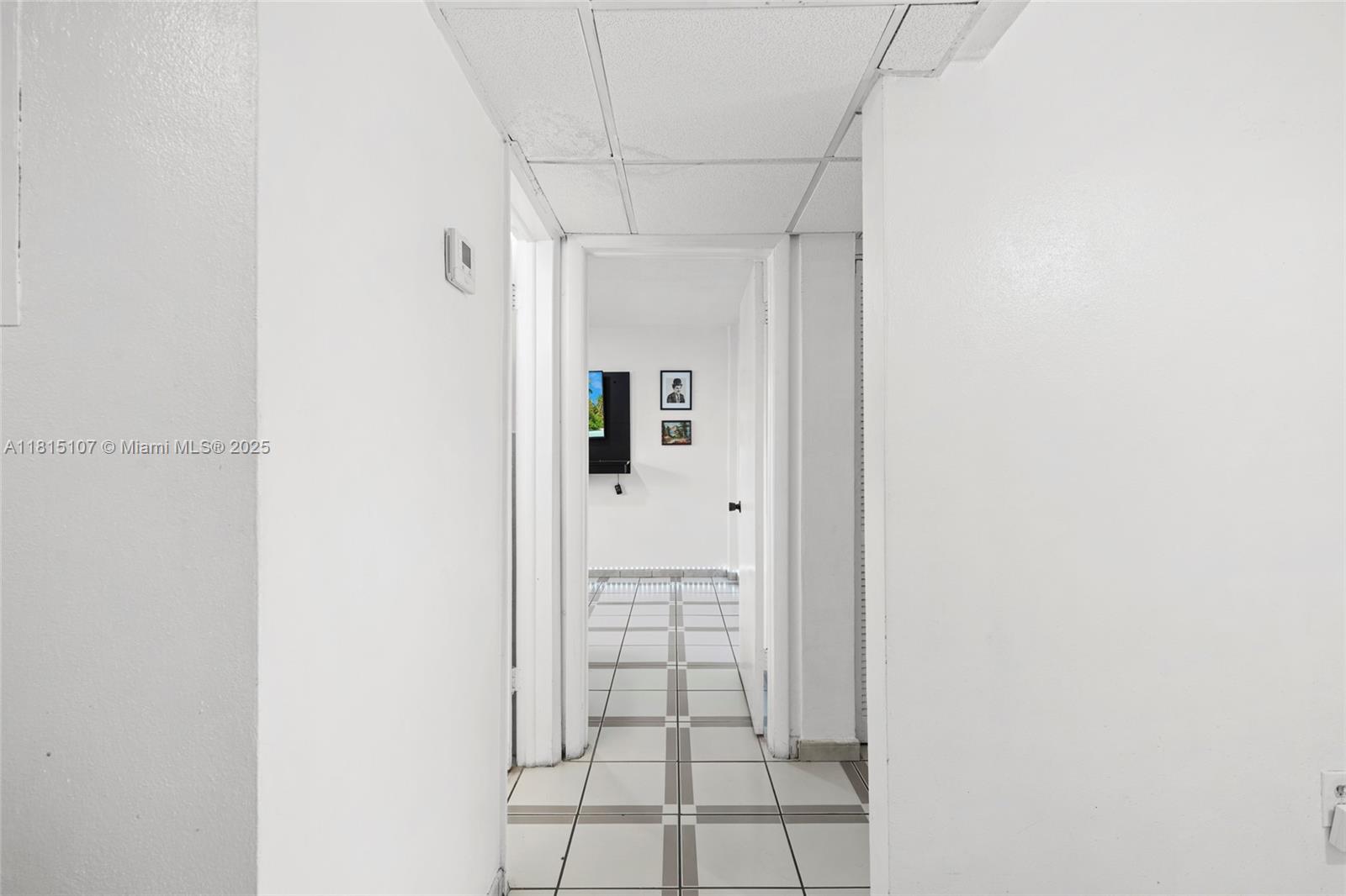 2498 Southwest 17th Avenue, Unit 4311 Miami, FL 33133 - Photo 13 of 19 a view of an empty room