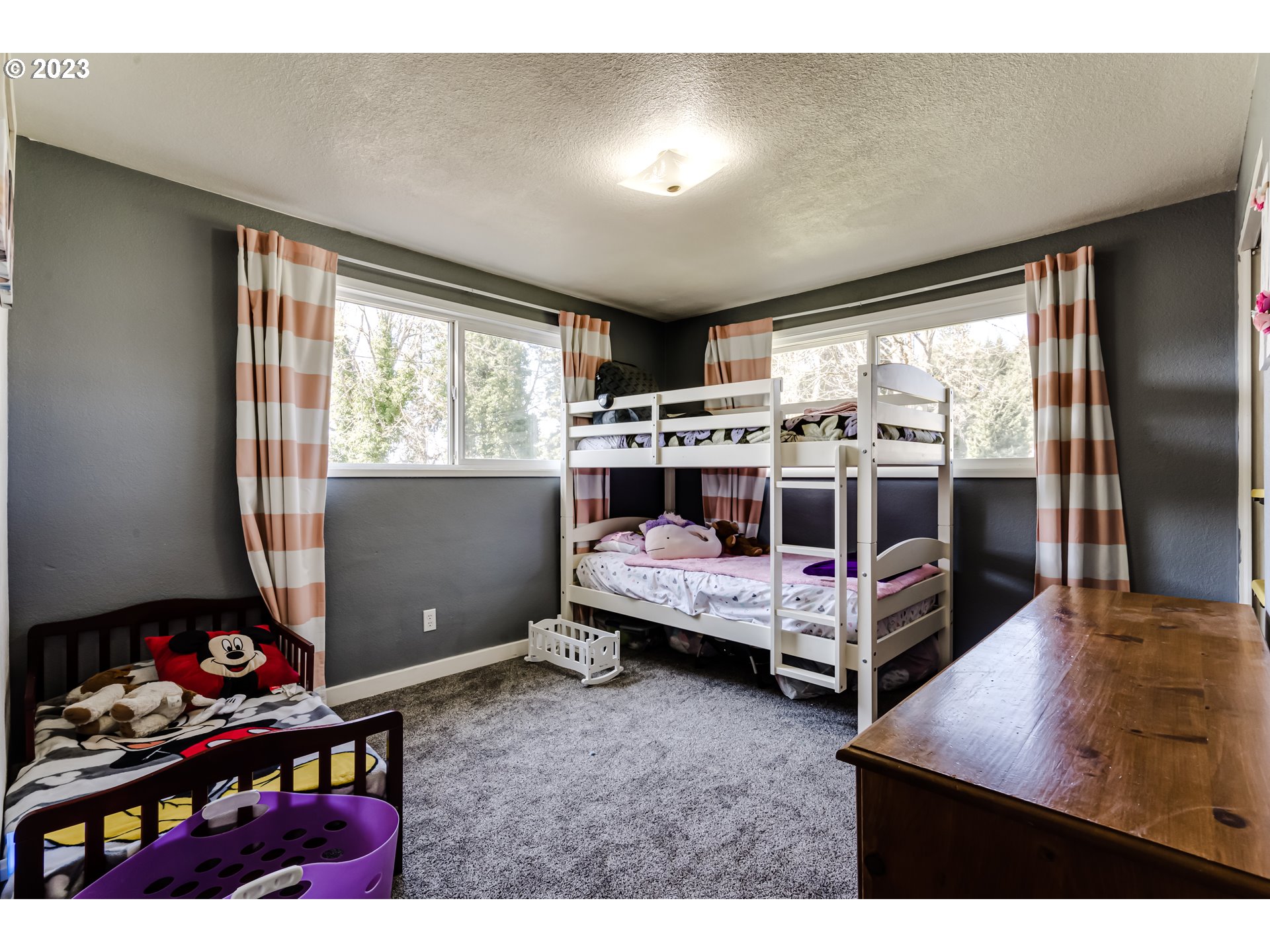 1109 Linda Lane Springfield, OR 97478 - Photo 16 of 30 a view of a room with furniture and window