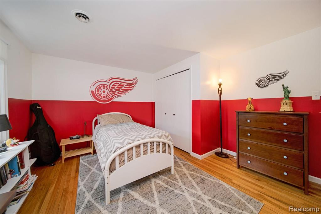 35888 Springvale Street Farmington Hills, MI 48331 - Photo 32 of 35