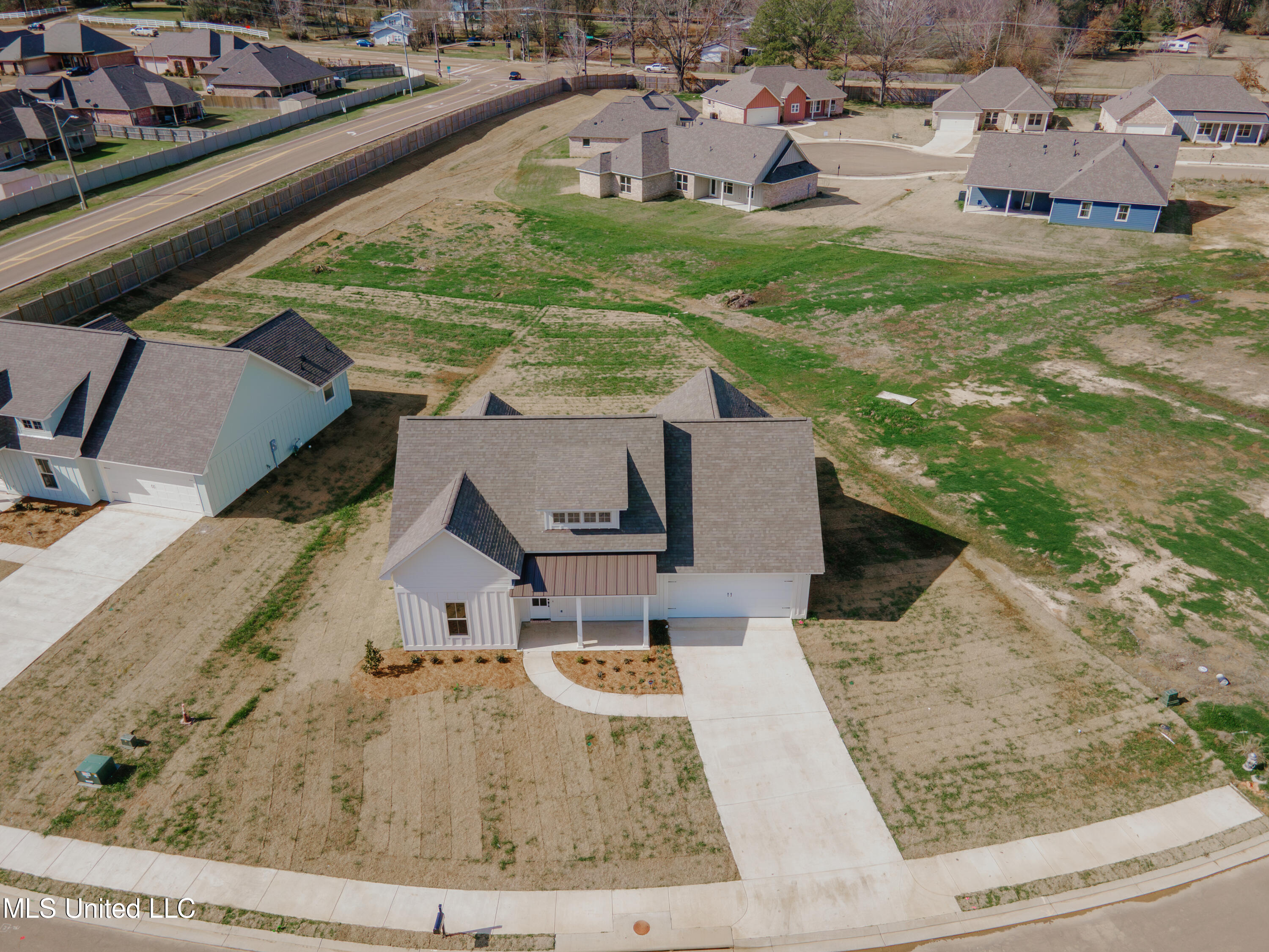 103 Trace Pointe Place Clinton, MS 39056 - Photo 2 of 63 3-Front(4)
