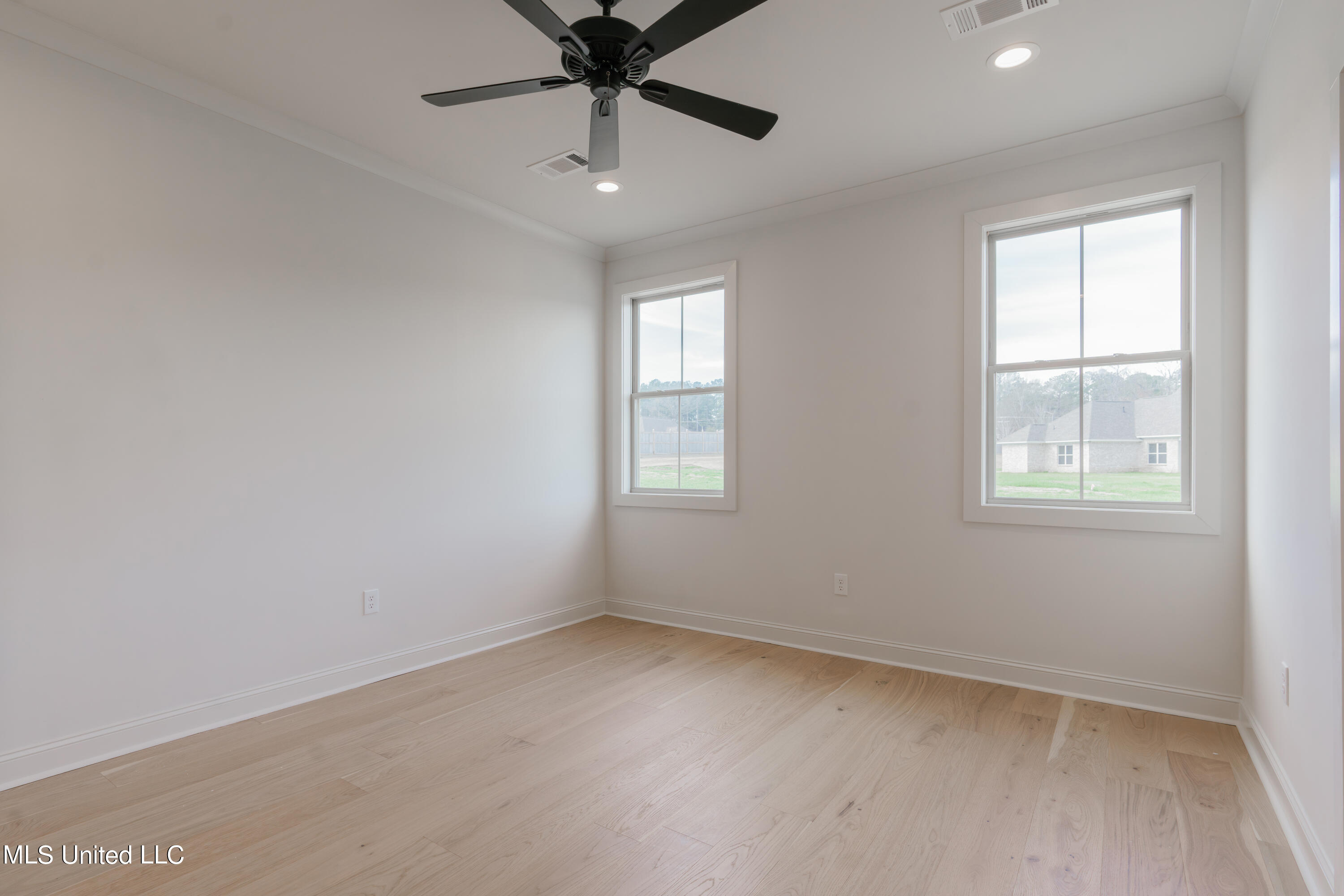 103 Trace Pointe Place Clinton, MS 39056 - Photo 28 of 63 32-PrimaryBedroom