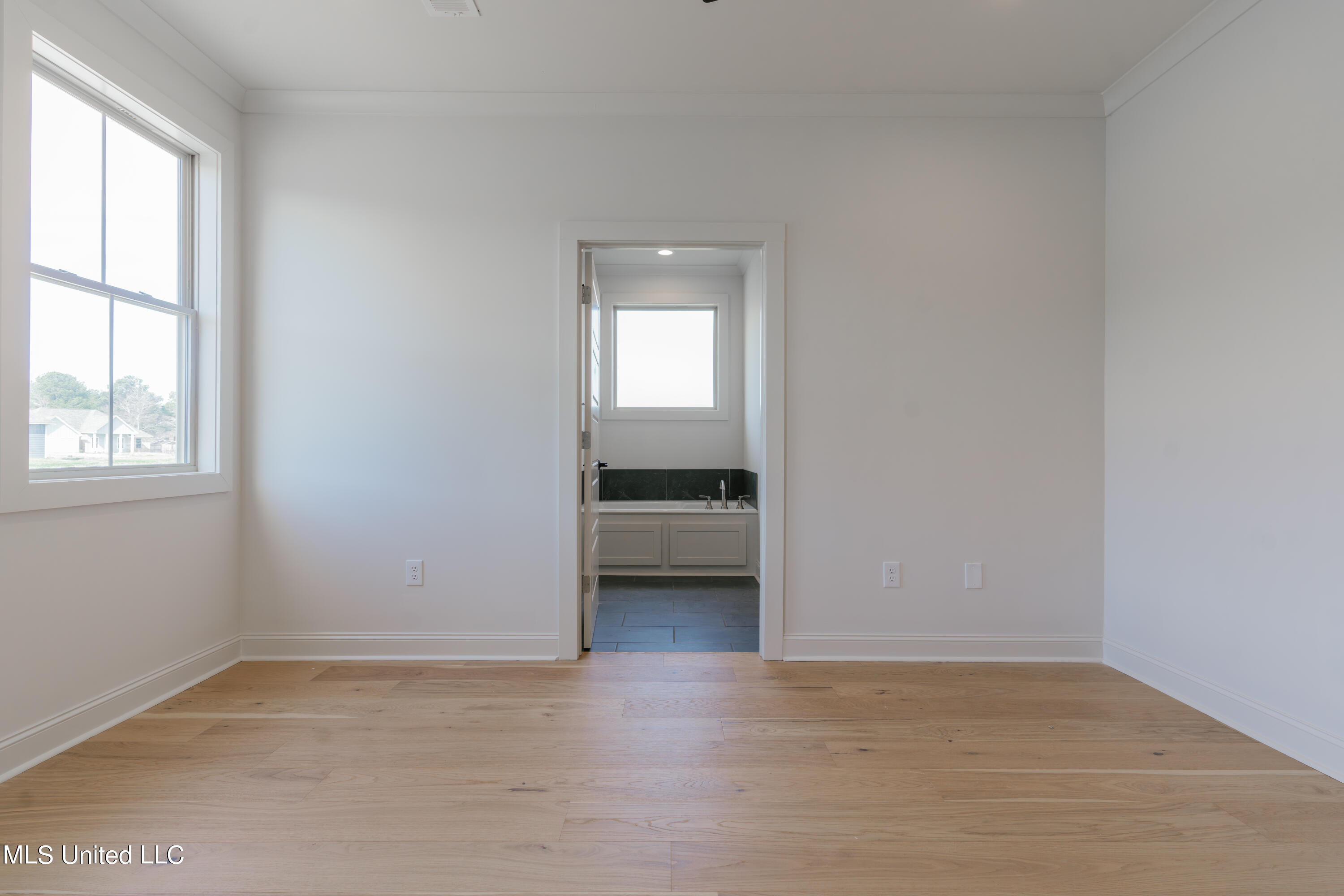 103 Trace Pointe Place Clinton, MS 39056 - Photo 30 of 63 34-PrimaryBedroom(1)