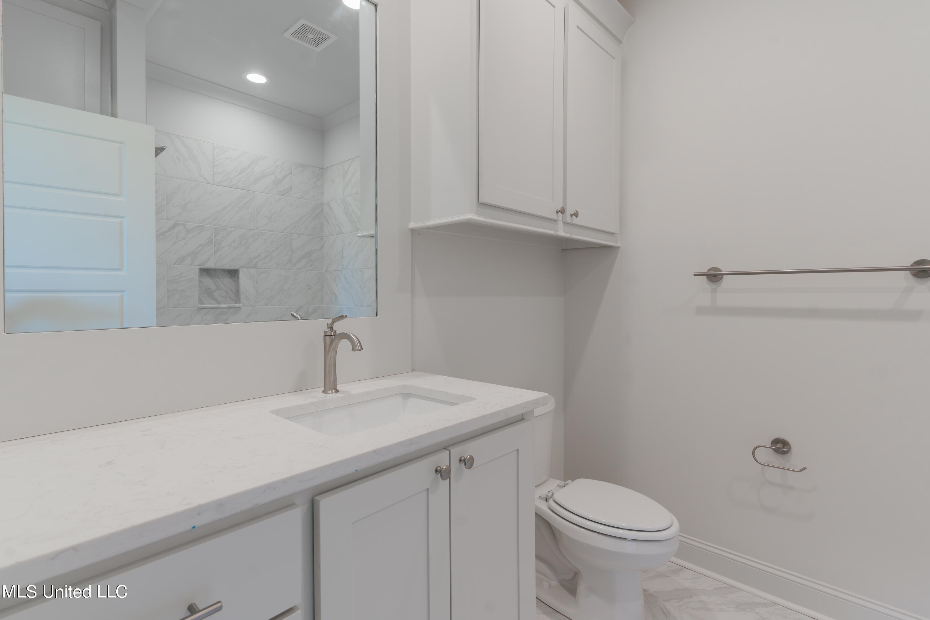 103 Trace Pointe Place Clinton, MS 39056 - Photo 42 of 63 48-Bathroom