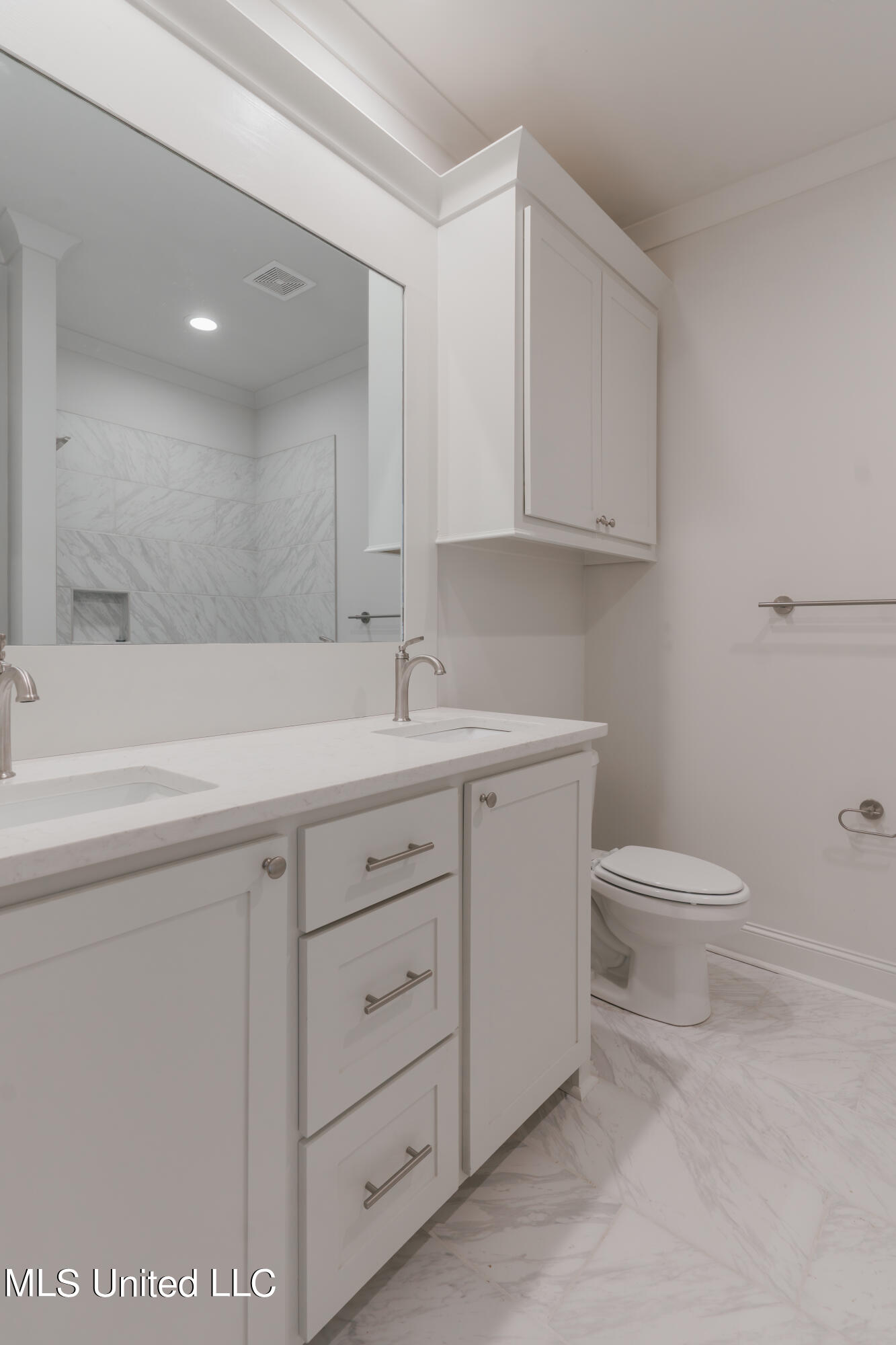 103 Trace Pointe Place Clinton, MS 39056 - Photo 50 of 63 55-HallBathroom