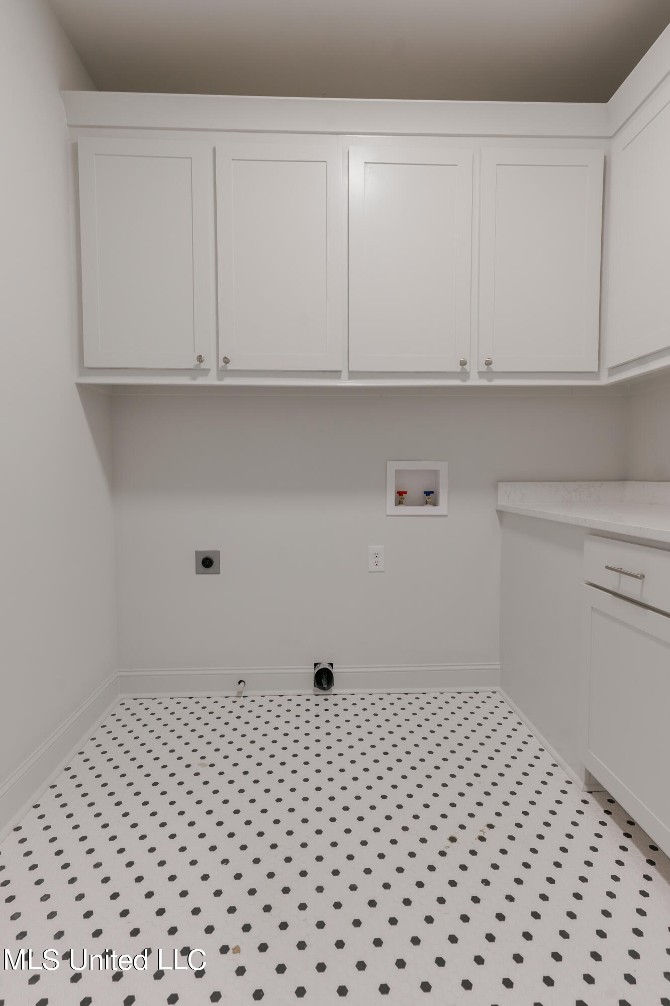 103 Trace Pointe Place Clinton, MS 39056 - Photo 56 of 63 61-LaundryRoom(1)